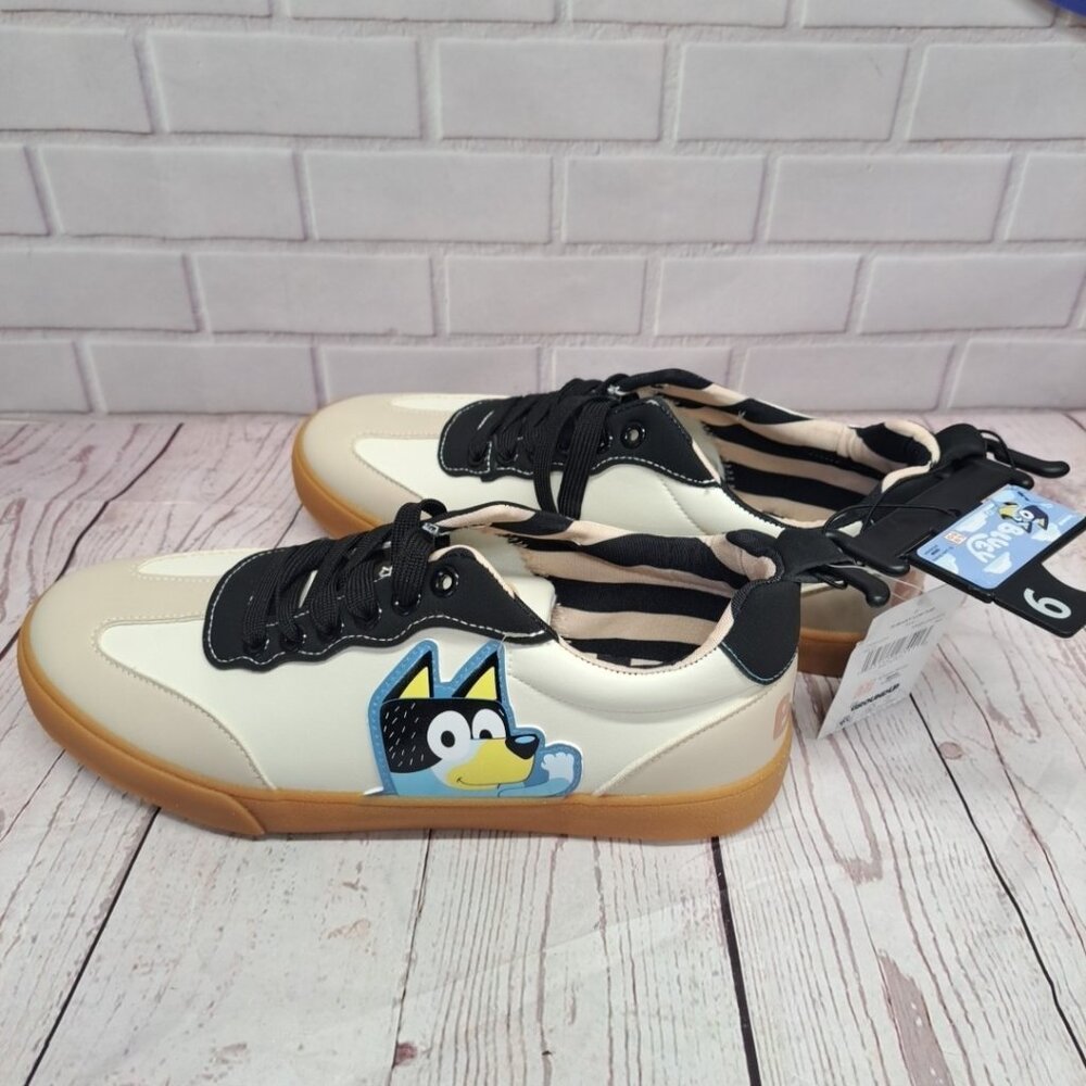 Ground Up Bluey & Bingo Kids Sneakers Tan Bluey Low Top Shoes Size 9 MNBY25GU015